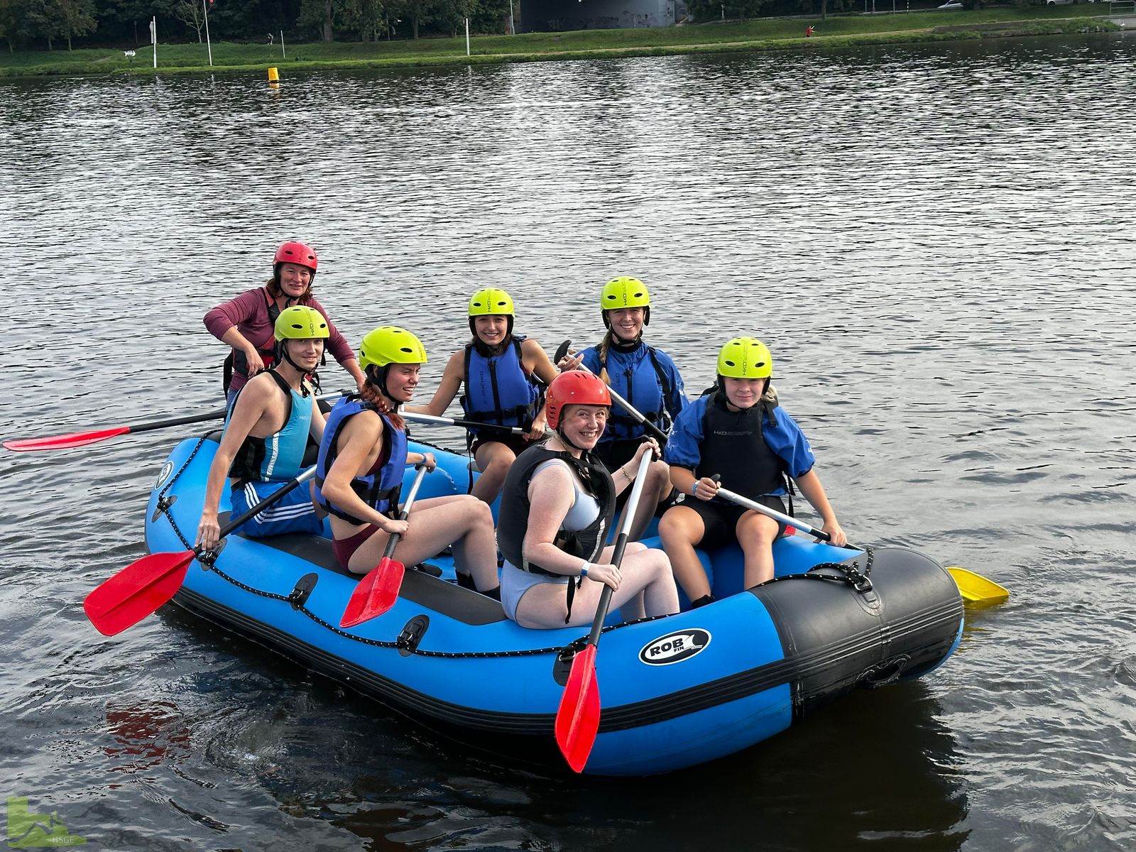 Studienfahrten der Leistungskurse: Zwischen Alpenpanorama und Moldau-Rafting
